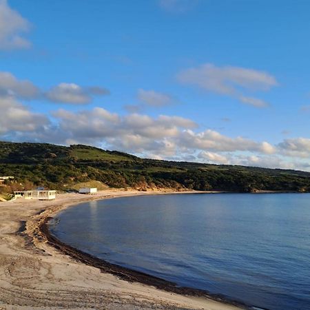 Apartamento Sardegna Isola Rossa Casa Mirta Vista Mare E Wifi Exterior foto